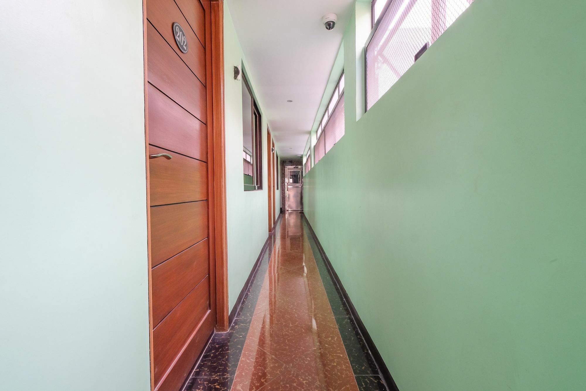 ZEN Rooms Time Travellers Makati Makati City Buitenkant foto