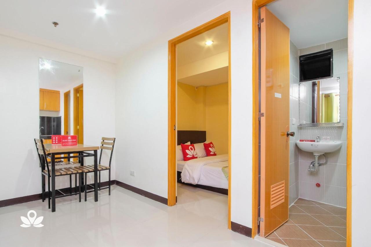 ZEN Rooms Time Travellers Makati Makati City Buitenkant foto