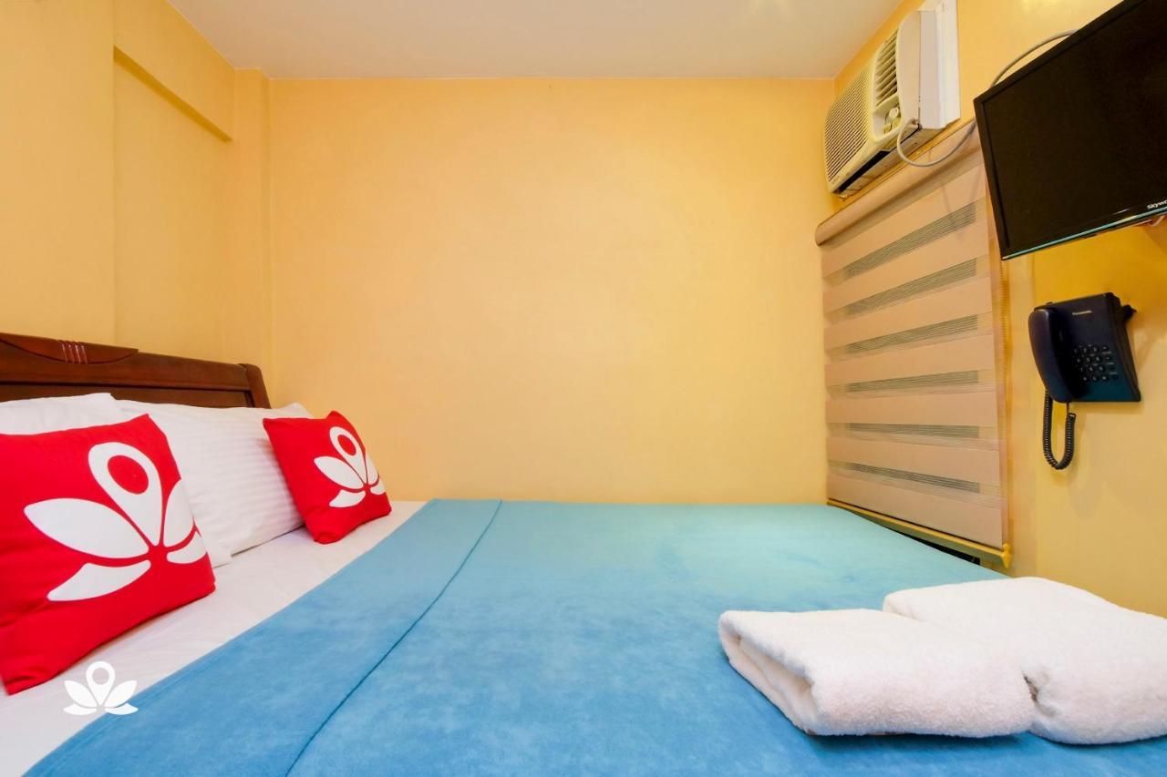 ZEN Rooms Time Travellers Makati Makati City Buitenkant foto